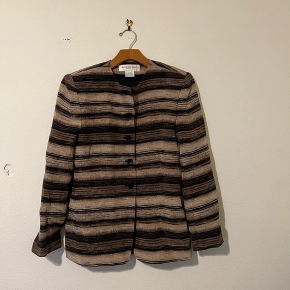 Jones New York Coat Size 4P